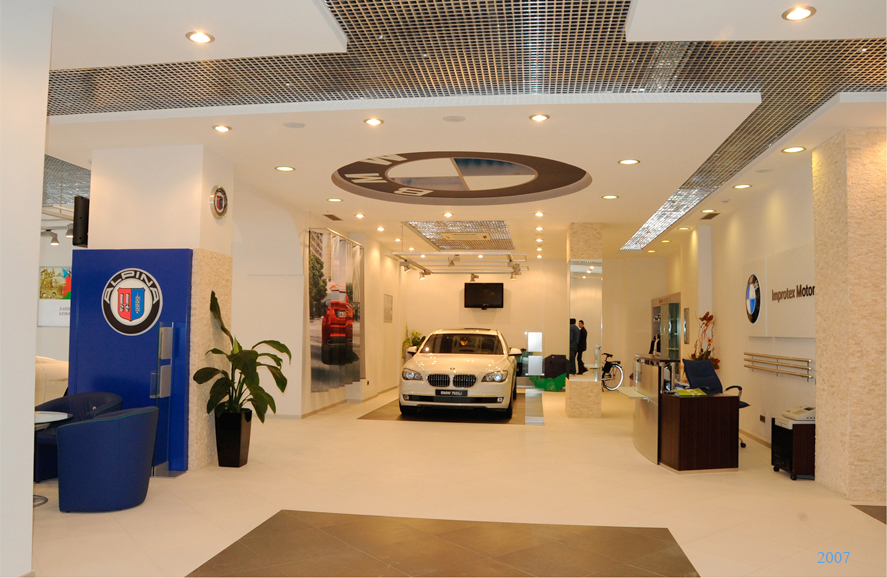 BMW Alpina Avtosalon-Şourum